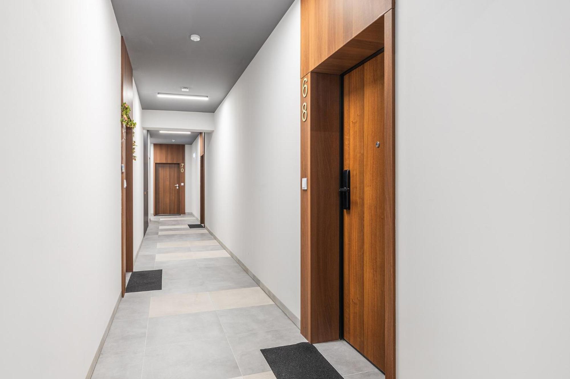 Superapart Herbu Janina 4, Wilanow, Szpital Medicover, Paley, Parking วอร์ซอ ภายนอก รูปภาพ